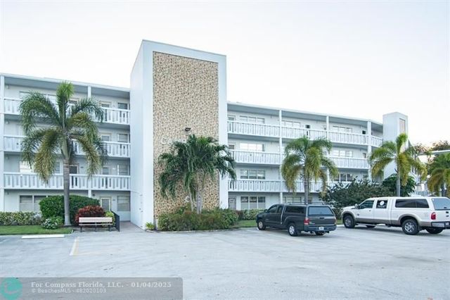 $2,200 | 1042 Cambridge C, Unit 1042 | West Deerfield Beach