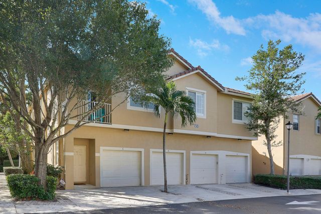 $429,900 | 158 Village Boulevard, Unit B | Tequesta