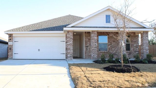 $274,990 | 1613 Wildrose Circle | Cleburne