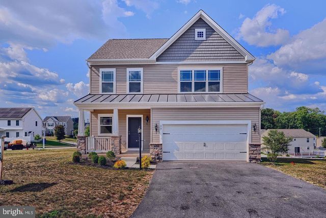 $389,900 | 55 Madison Drive | Lexington Estates