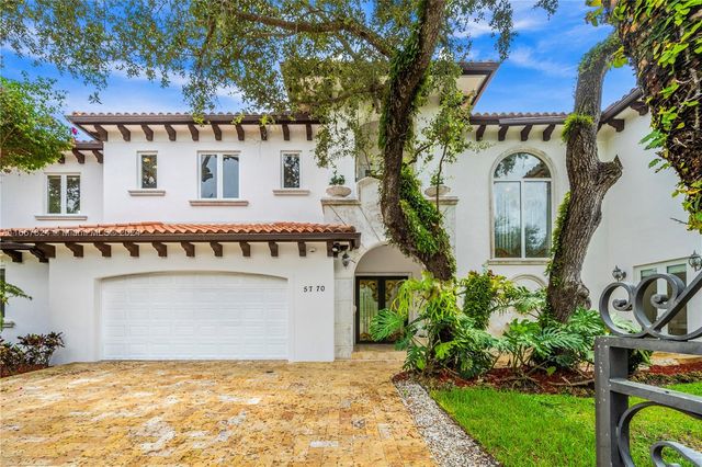 $4,275,000 | 5770 La Luneta Avenue | Coral Way Heights