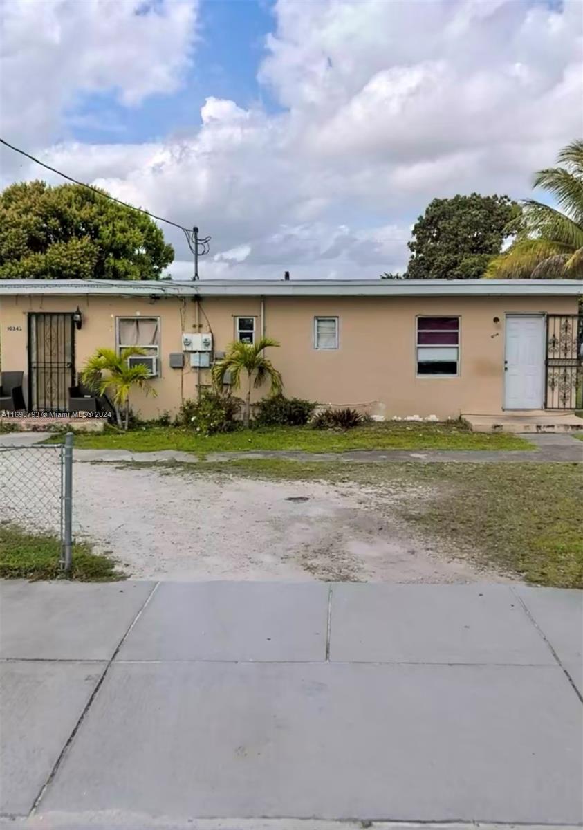 front view of house with a yard