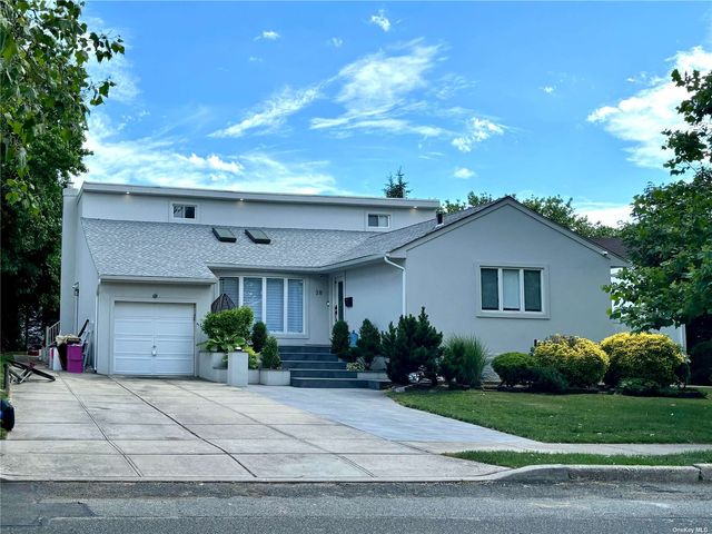 $1,099,000 | 38 Pearl Street | South Valley Stream