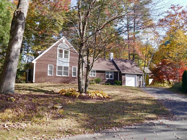 $650,000 | 19 Jason Court | North Amherst