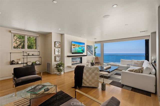 $5,495,000 | 31387 Ceanothus Drive | South Laguna Beach