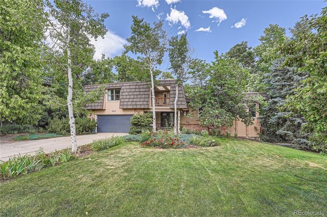 $1,150,000 | 3072 Mountain Shadows Drive | Applewood Valley