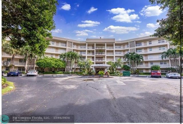 $2,700 | 800 Cypress Grove Drive, Unit 402 | Palm Aire