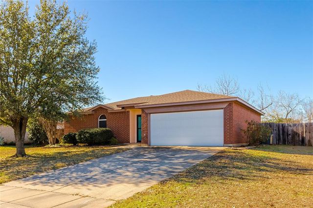 $1,550 | 1526 Berry Drive | Cleburne