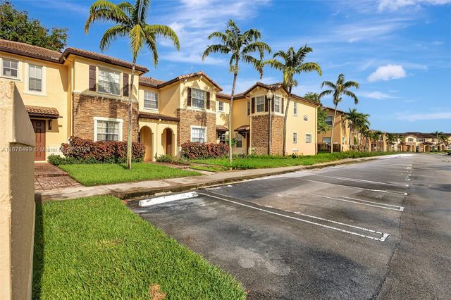 $389,900 | 9115 Southwest 227th Street, Unit 5 | Cutler Bay