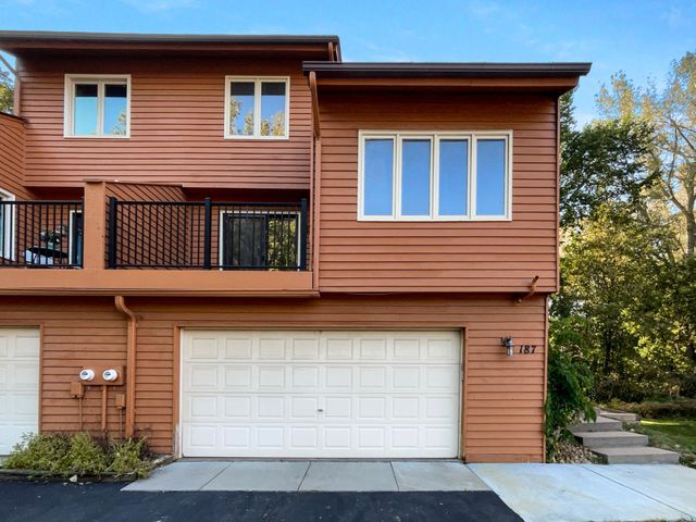 $300,000 | 187 Nature Way | Little Canada