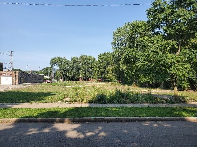 $20,000 | 5830 South Emerald Avenue | Englewood