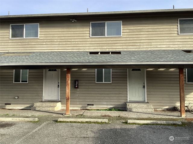 $1,995 | 12429 1st Avenue West, Unit 2 | Paine Field-Lake Stickney