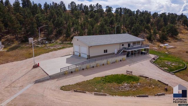 $1,375,000 | 14153 East US Highway 20-26