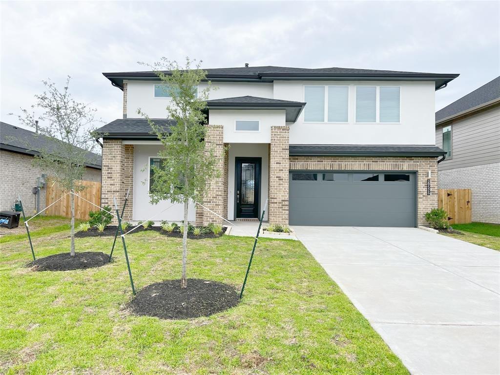 a house view with a outdoor space