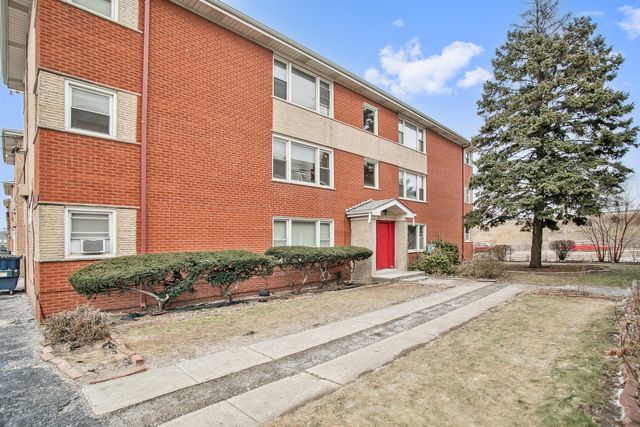 $1,225 | 12926 Page Court, Unit 1E | Blue Island