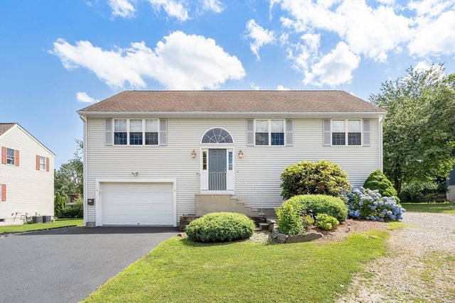 $649,999 | 12 Montgomery Avenue | East Worcester