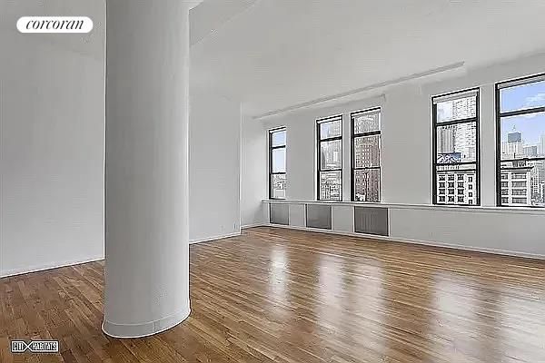 $8,200 | 80 Varick Street, Unit 7E | Hudson Square