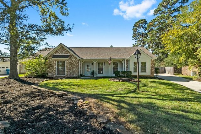 $425,000 | 29101 Cedarwood Drive | Shenandoah