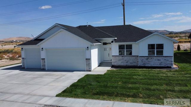 $469,000 | 1131 Dolostone Drive | Pocatello