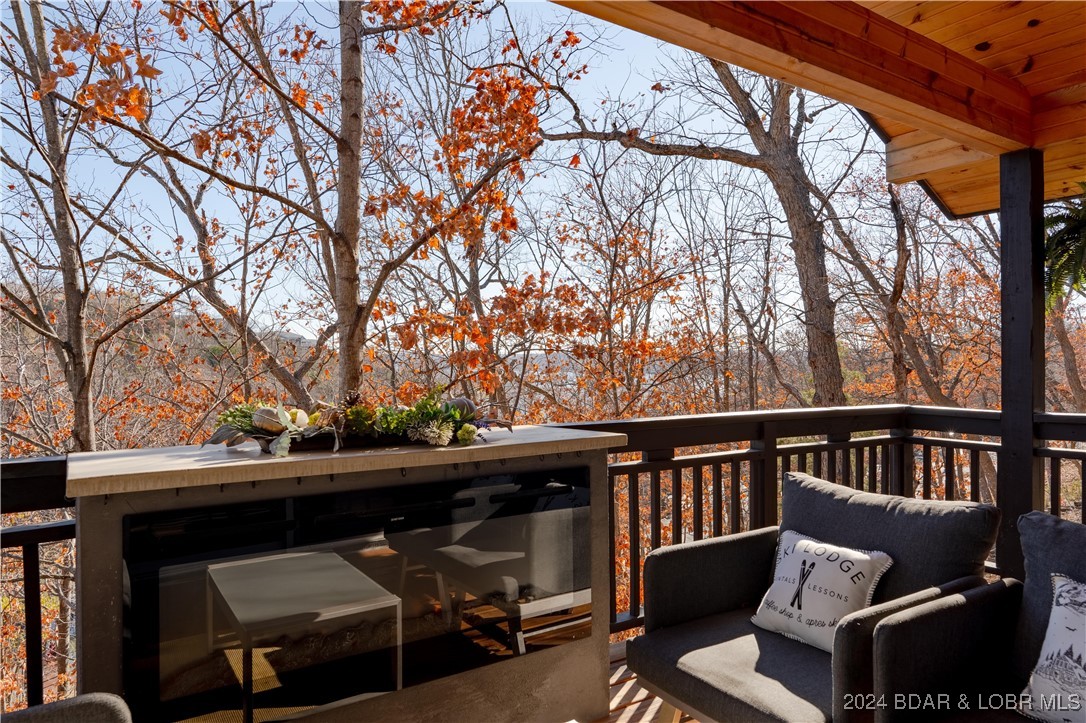 Stunning kitchen w/beverage fridge, bar seating, b