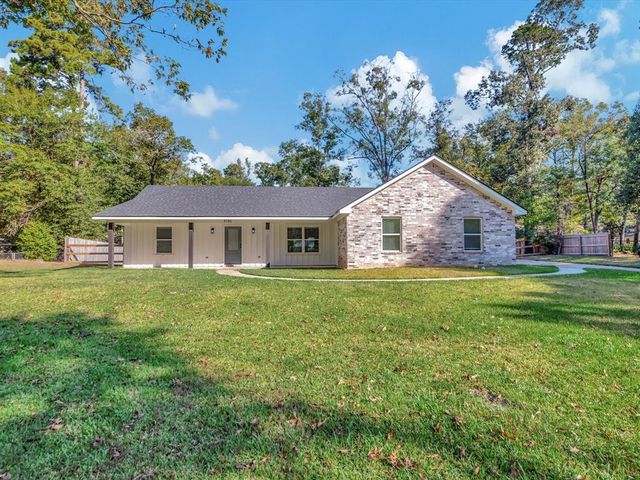 $364,900 | 3701 Chevy Chase Drive | Nacogdoches