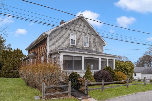 $369,900 | 25 Park Street | West Warwick Centre