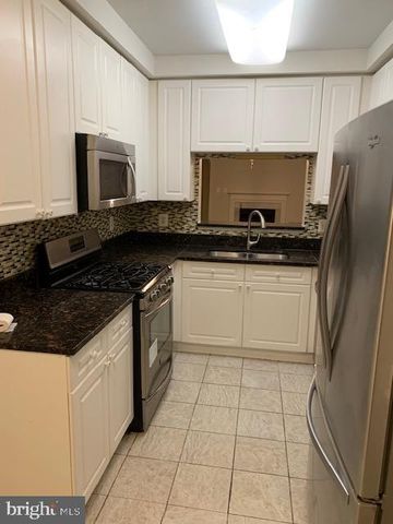 $2,300 | 2480 Angeline Drive, Unit 104 | McNair