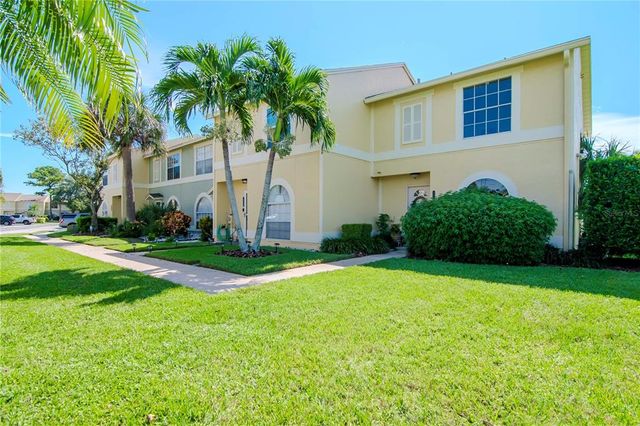 $315,000 | 1532 Chateaux De Ville Court | Clearwater