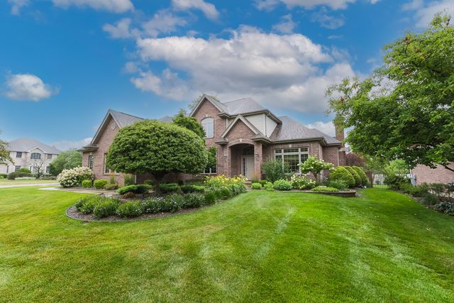 $825,000 | 14412 Rathfarn Drive | Homer Glen