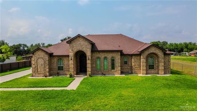 $450,000 | 2705 West 66th Street | La Homa