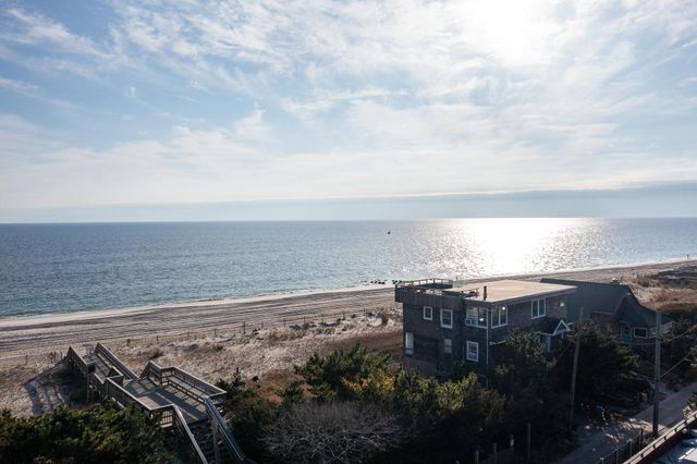 $12,000 | 400 Ocean View Walk