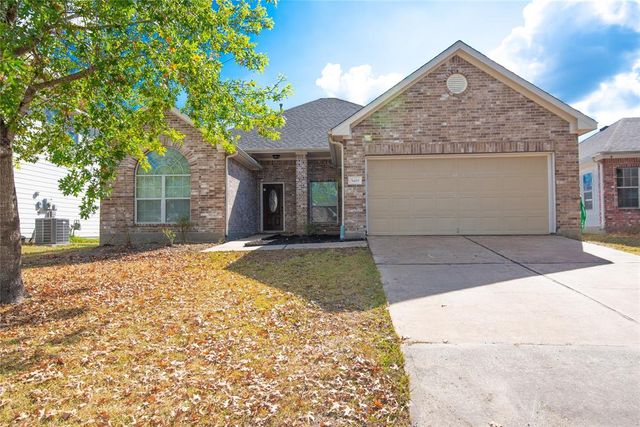 $320,000 | 3419 South Daniel Oak Circle