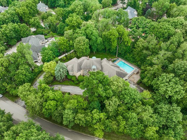 $1,195,000 | 621 Chatfield Road | New Lenox Township - Will County