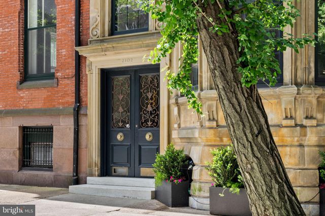 $4,625,000 | 2102 Spruce Street | Rittenhouse Square