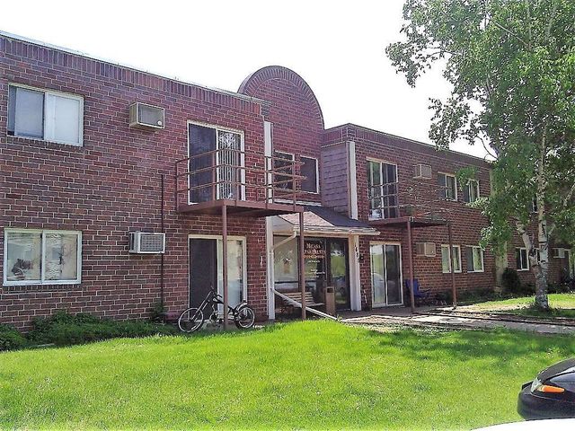 $925 | 1485 Wildcat Court, Unit 105 | River Falls