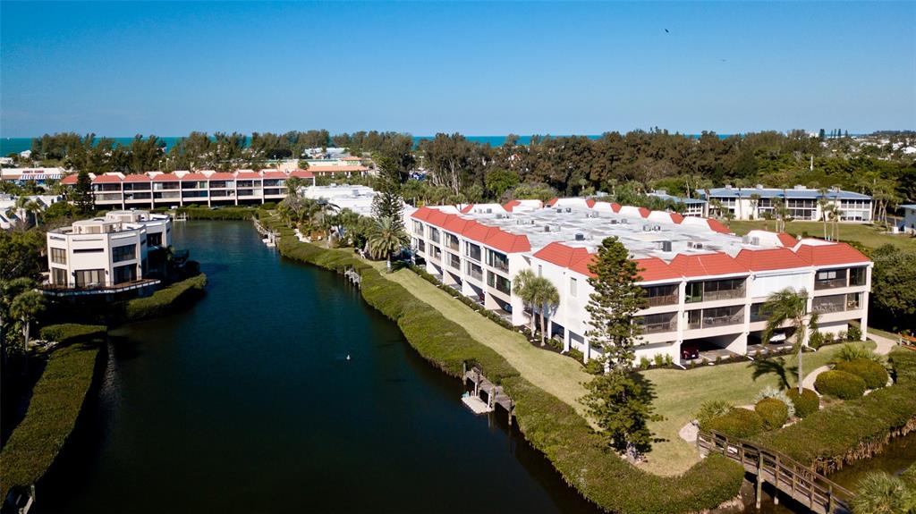 Sunbow Bay Condominiums 3 blocks to the beach