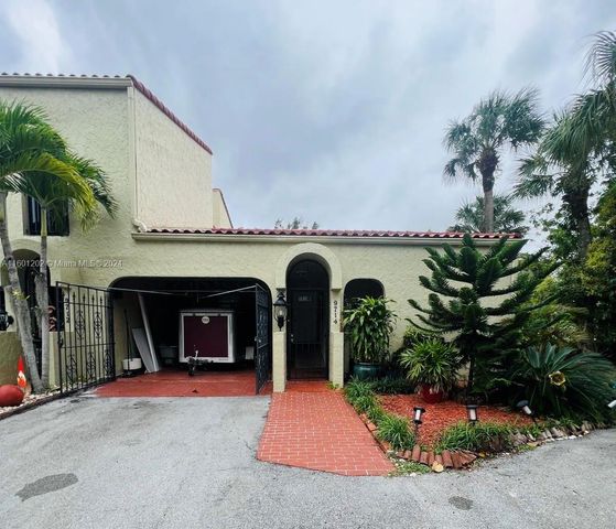 $4,500 | 9714 Costa Del Sol Boulevard, Unit 9714 | Doral