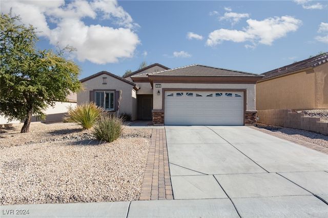 $449,900 | 2516 Cosmic Dust Street | Solera at Anthem