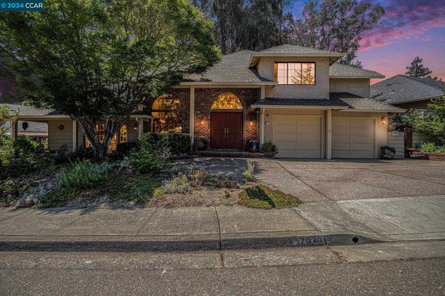 $1,799,000 | 17939 Center Street | Northeast Castro Valley