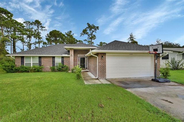 $379,500 | 1322 Ferendina Drive | Deltona Lakes