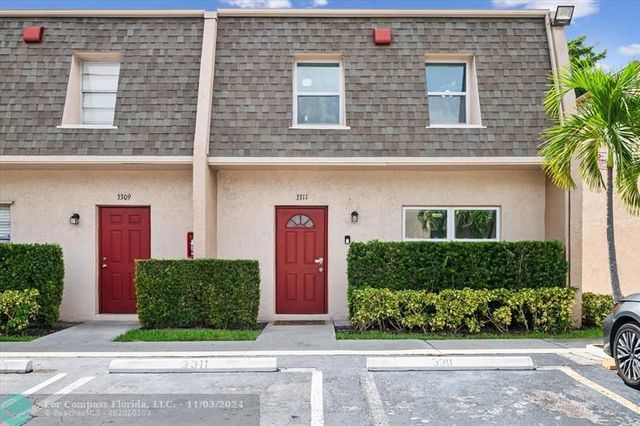 $358,000 | 3311 Mallard Close, Unit 51 | Northwest Pompano