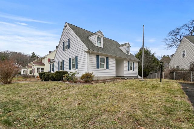 $2,800 | 9 Woodland Street | Whitinsville