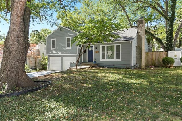 $375,000 | 7636 Windsor Street | Shawnee Mission