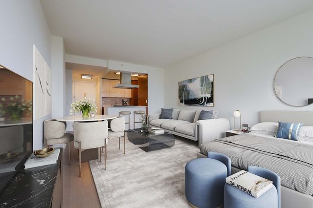 $4,065 | 450 West 42nd Street, Unit 7D | Hell's Kitchen