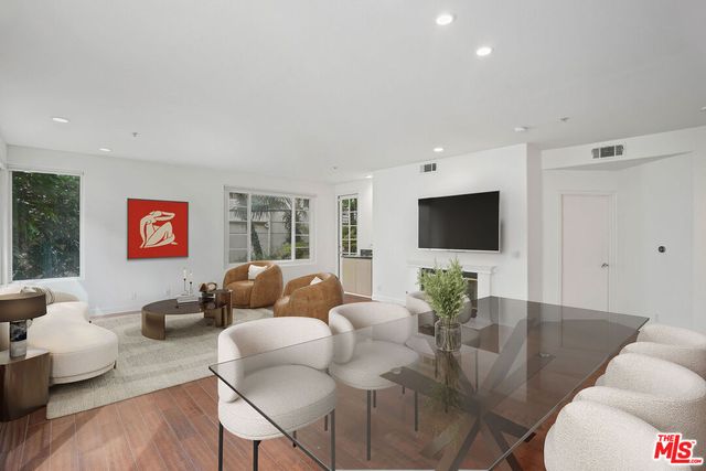 $1,245,000 | 117 North Gale Drive, Unit 202 | Beverly Hills