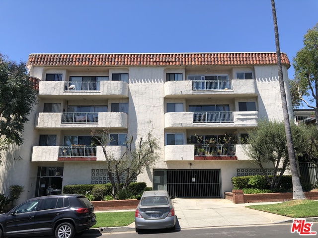 11965 Gorham Avenue Unit 403 Los Angeles CA 90049 Compass