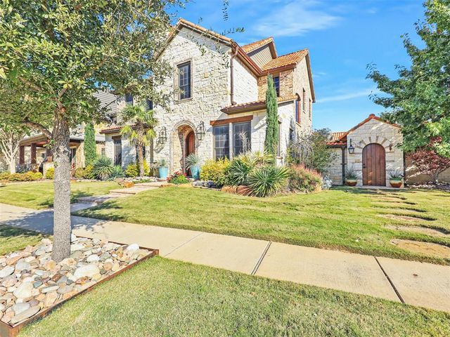 $1,400,000 | 326 Devon Drive | Coppell