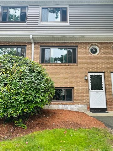 $2,700 | 146 Farrwood Drive, Unit 146 | Ward Hill