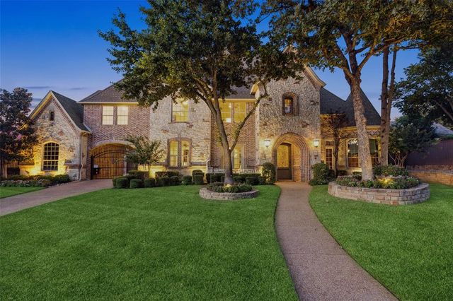 $1,765,000 | 19 Hunters Ridge Lane | Trophy Club