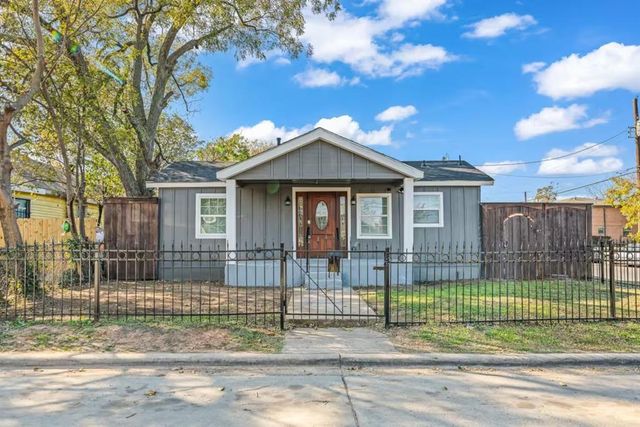 $281,000 | 2801 Le Clerc Avenue | South Dallas-Fair Park